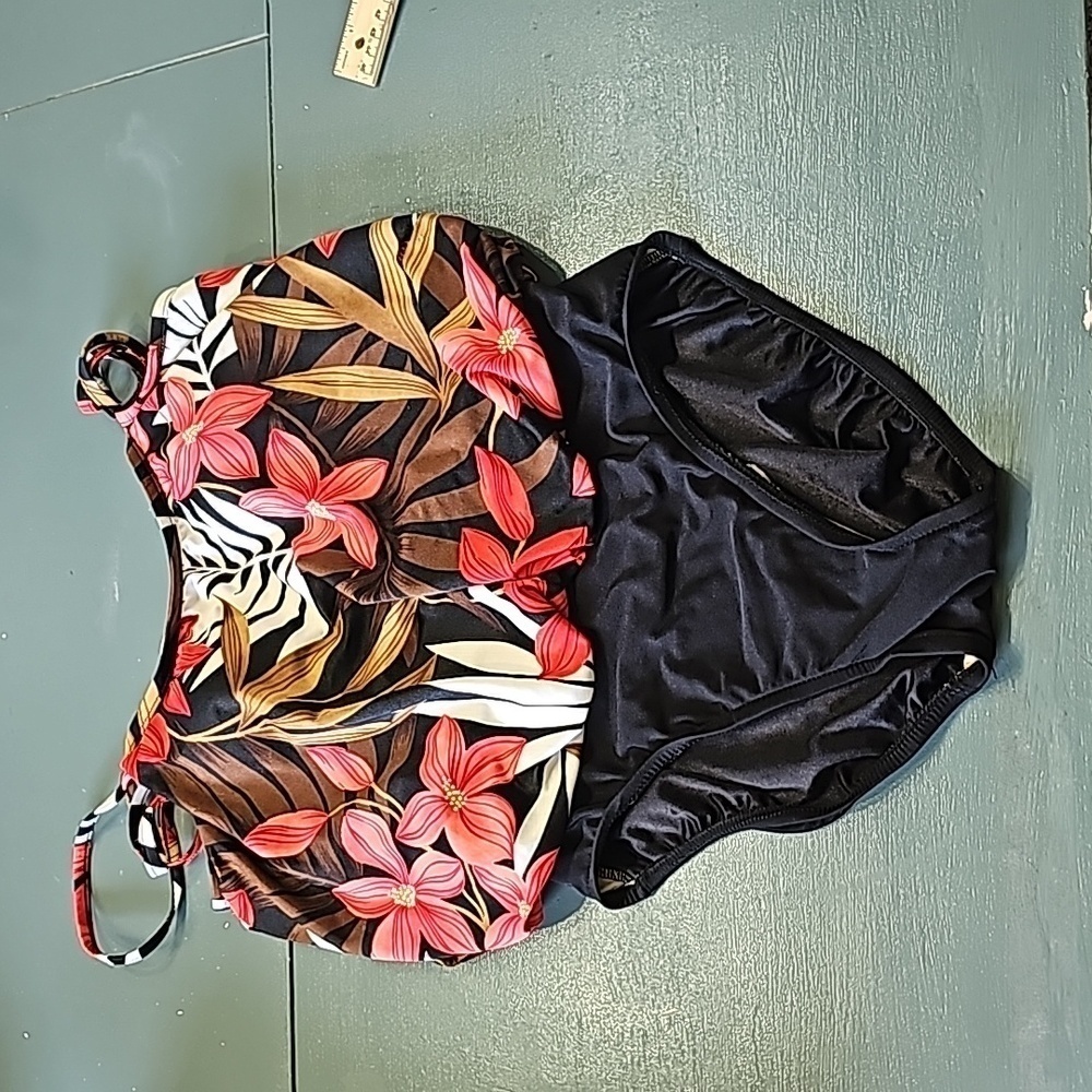 Paradise Bay one peice bathing suit. Size 12. Flattering style. Black/orange.